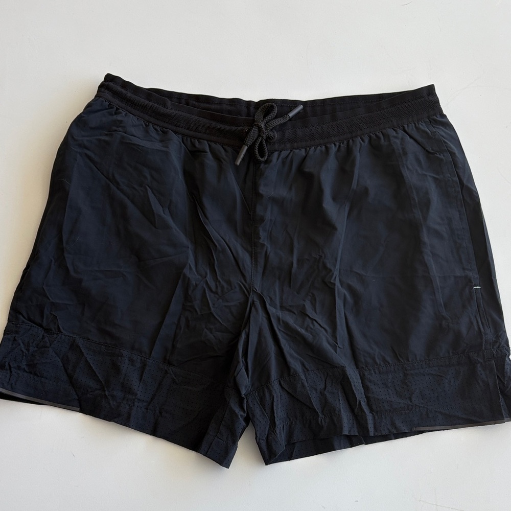 Myles Black Athletic Shorts 6”